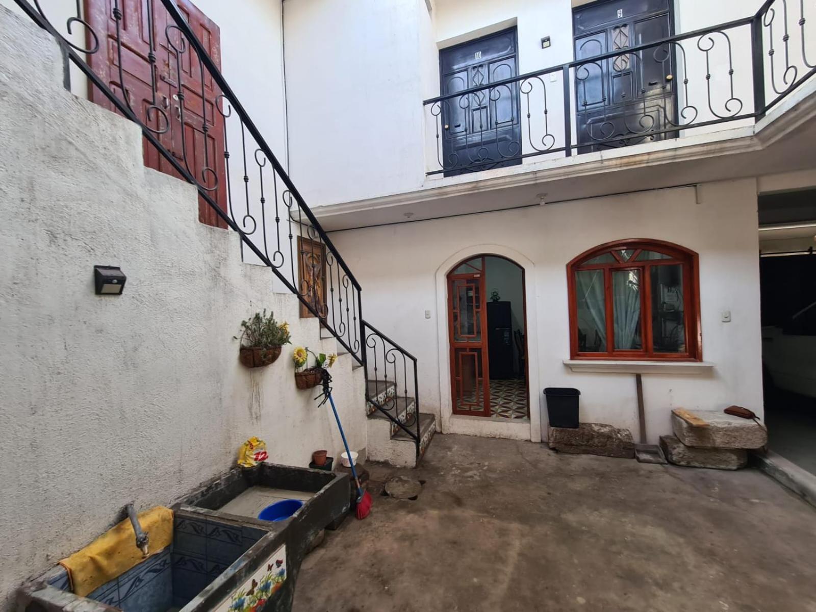 Casa Banyoles Hotel Quetzaltenango Exterior photo